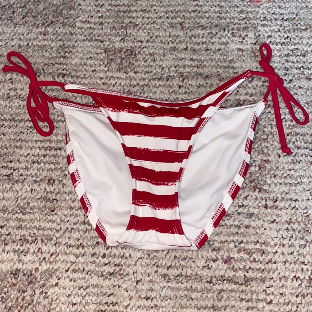 Red and white American flag, striped with Thai side, bikini bottoms